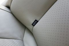  308   DƬ