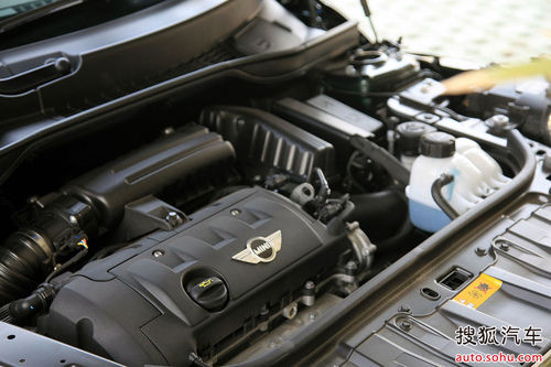  MINI Countryman  ױP/ DƬ