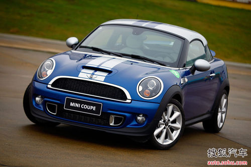 MINI COUPE  ^ DƬ