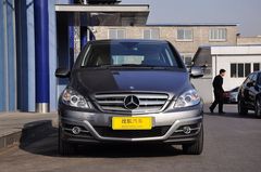 <A href=../../auto/Benz/benchi_B.html TARGET=_blank><u><font color=#0000FF>YB</font></u></a>B200 AǰDƬ
