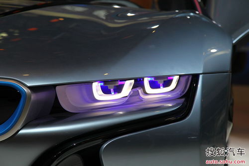 R i8 spyder   DƬ