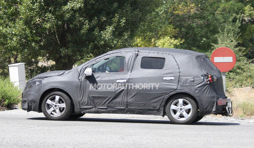 2013鈴木SX4改款諜照 三款車型明年面市