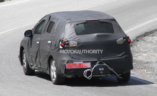 2013鈴木SX4改款諜照 三款車型明年面市
