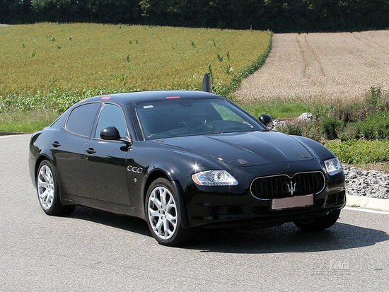 i<A href=../../auto/Huachen_BMW/baoma5.html TARGET=_blank><u><font color=#0000FF>R5ϵ</font></u></a> ɯٌƍ܇