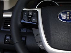 LX5Iԃr ĿSUVُ܇]