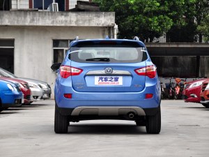 r(ji)֮x 10fԪ(ni)SUV܇]