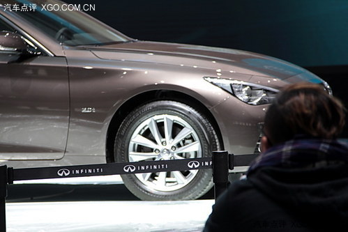 V܇չ̽^ ӢQ50 2.0T_