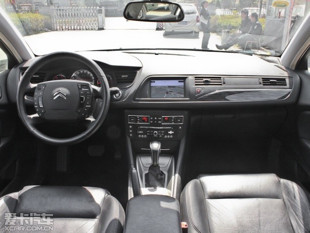18fI2.0L܇ 5ԃrȼ܇]