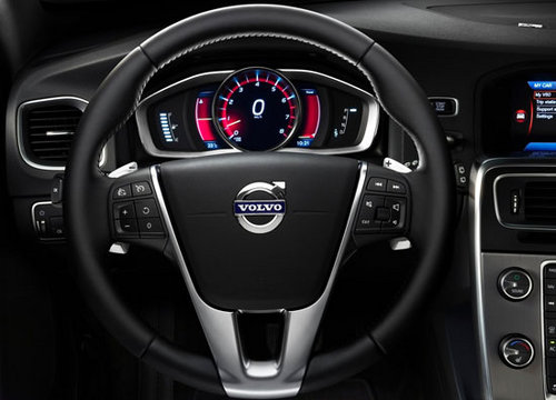 2014֠V608 