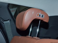 MĿg 7SUV܇]