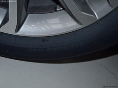 MĿg 7SUV܇]