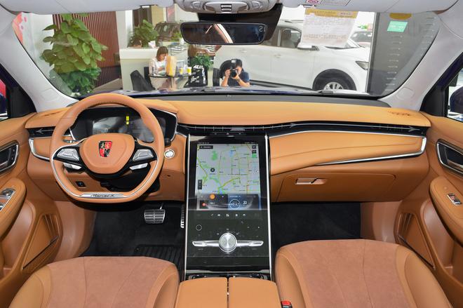 比肩燃油車!海口新能源車展熱門車型盤點