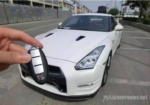 新手提車需要注意哪些點 重點看4個地方 4S店不敢坑你