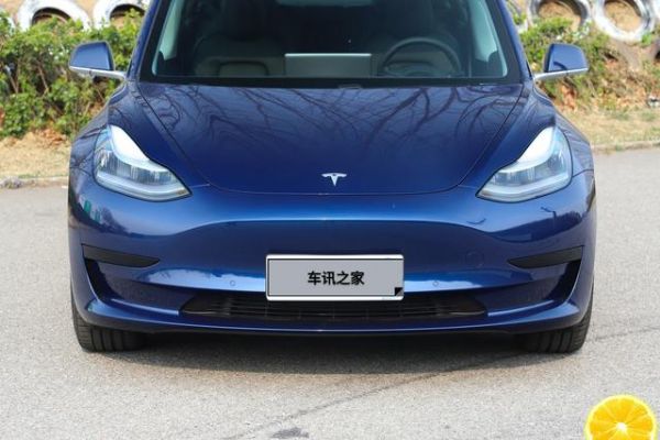 吉利旗下“轎跑”到店實(shí)拍,果然沒讓人失望,實(shí)車比照片更好看