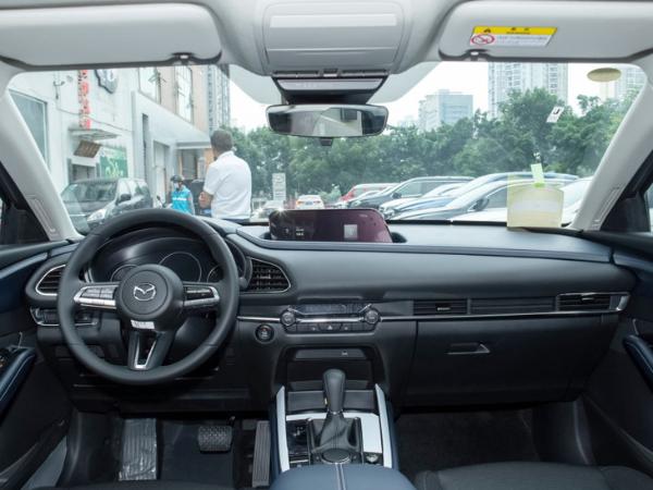 長安馬自達CX-30上市 售12.99-17.19萬元 標配2.0L自吸發(fā)動機