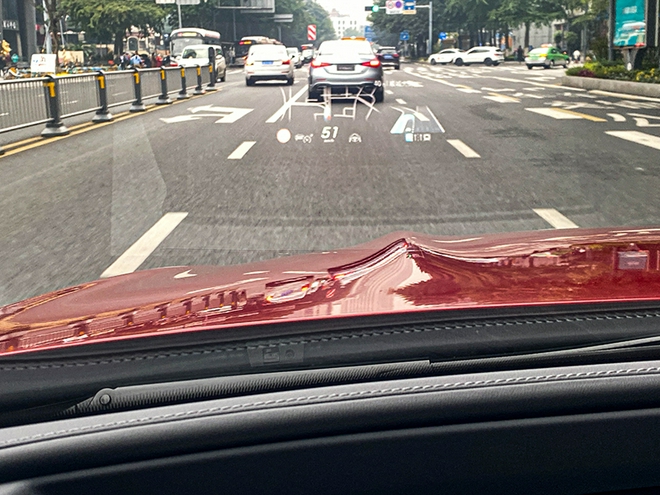 新的起點 道路試駕第六代奔馳C級轎車