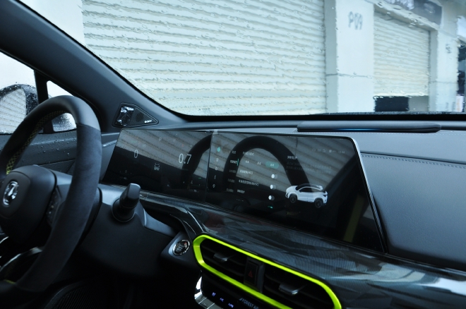 長安UNI-T 2.0T車型上市 售價13.79-14.99萬元