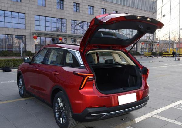 這臺車號稱10萬元級最“牛”SUV?究竟真材實料還是名副其實
