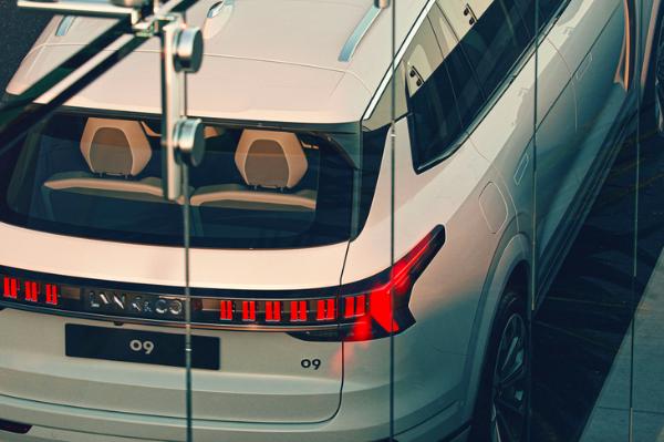 或于四季度上市 領(lǐng)克09將推三款車型