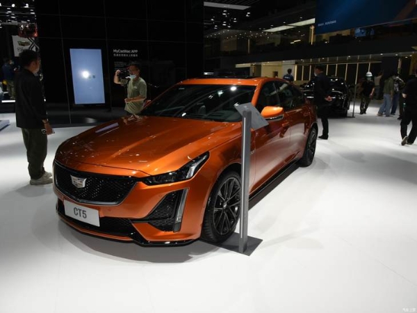 凱迪拉克CT5新增車型上市 售價36.07萬元 搭超級輔助駕駛系統