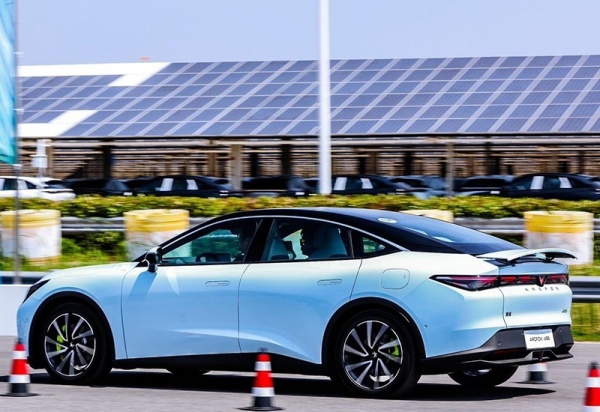 阿爾法S5新增560 PRO版車上市 售價16.08萬