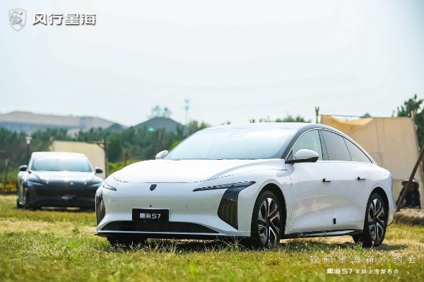 練俊杰「冠軍座駕」,風(fēng)行星海S7全球正式上市