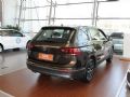 ;^L 2017  330TSI ԄӃm_D3