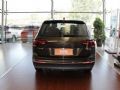 ;^L 2017  330TSI ԄӃm_D4