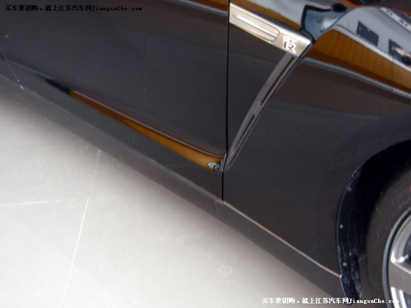 ծa(chn)GT-R
cb7
c(din)鿴һD